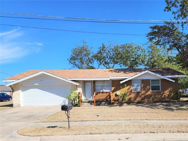 301 E Avenue B, Copperas Cove, TX 76522 - photo 1