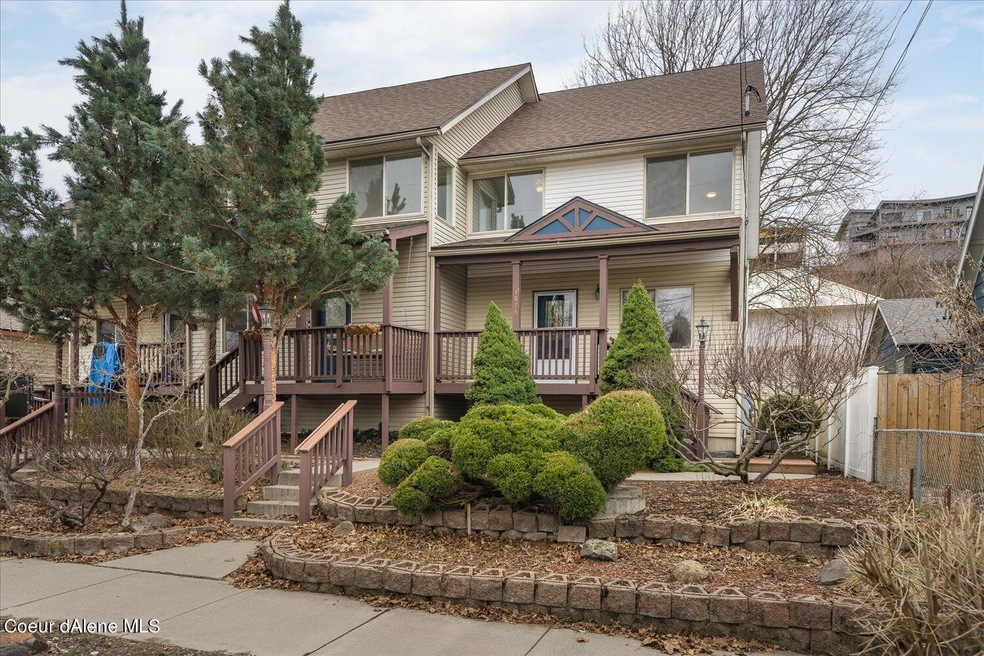 1625 W Clarke Ave