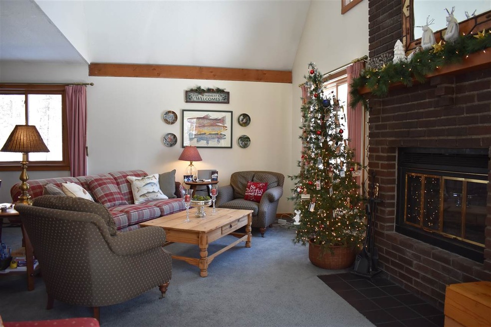 16 Bracket Wall unit CH M-224, Wilmington, VT 05363 - photo 1