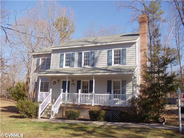 Exterior Front - Welcome home to 11806 Riverpark W