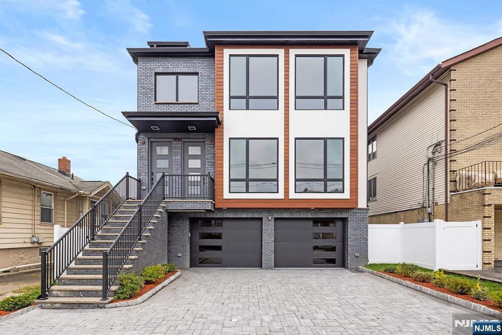 476 Lincoln Ave unit 1, Cliffside Park, NJ 07010 - photo 1