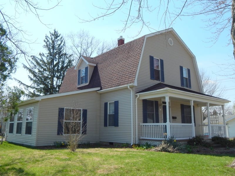 504 E Cherry St, Bluffton, IN 46714 - photo 1