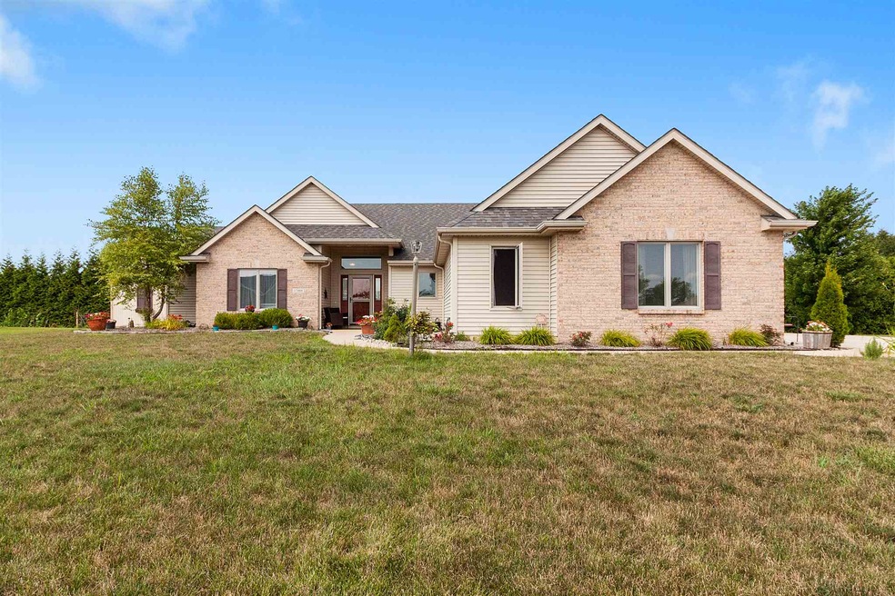 17008 Hamptons Pkwy, New Haven, IN 46774 - photo 1