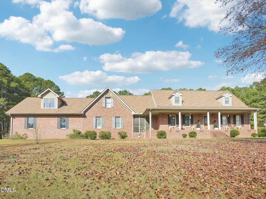 750 Stephenson Rd, Benson, NC 27504 - photo 1