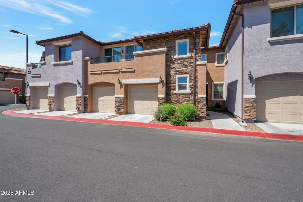 18-web-or-mls-QP-9862