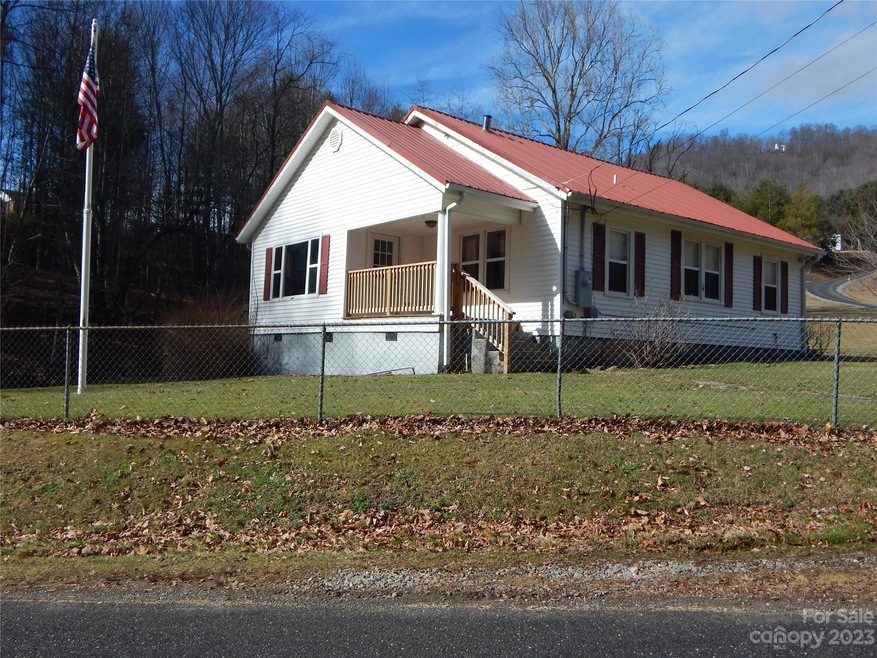 821 Charlie Brown Rd, Burnsville, NC 28714 - photo 1