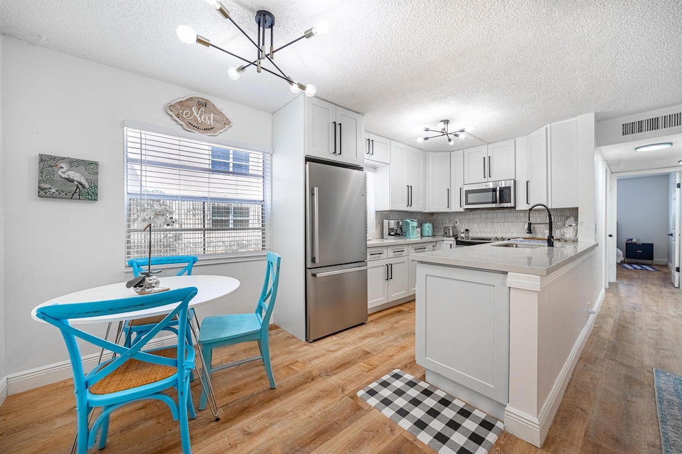 For Sale $175,000 • Co-Listing Agent