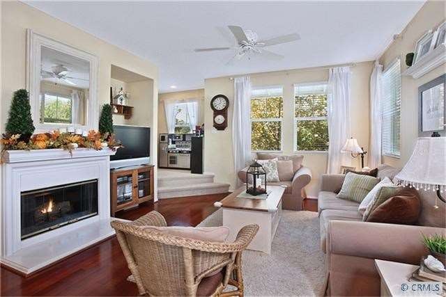 Light and Bright Family Room