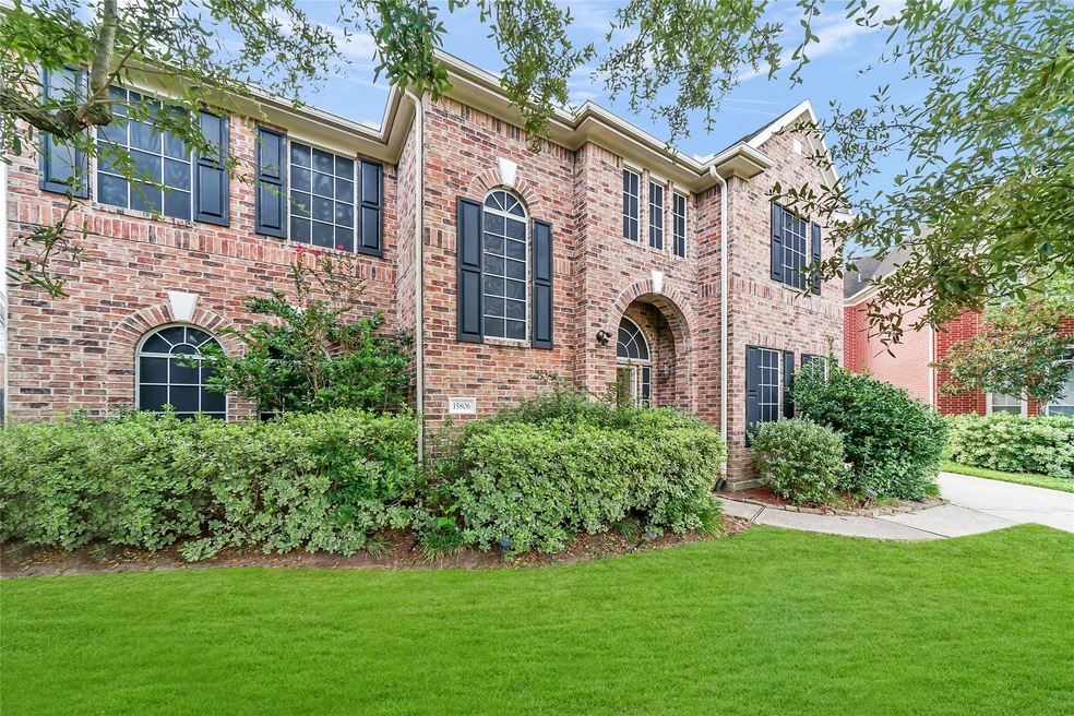 15806 Maple Falls Ct, Tomball, TX 77377 - photo 1
