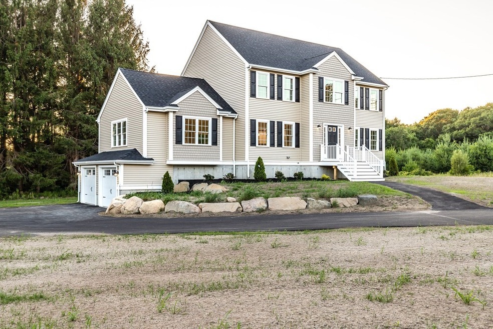 5 Crystal Spring Rd, Mattapoisett, MA 02739 - photo 1