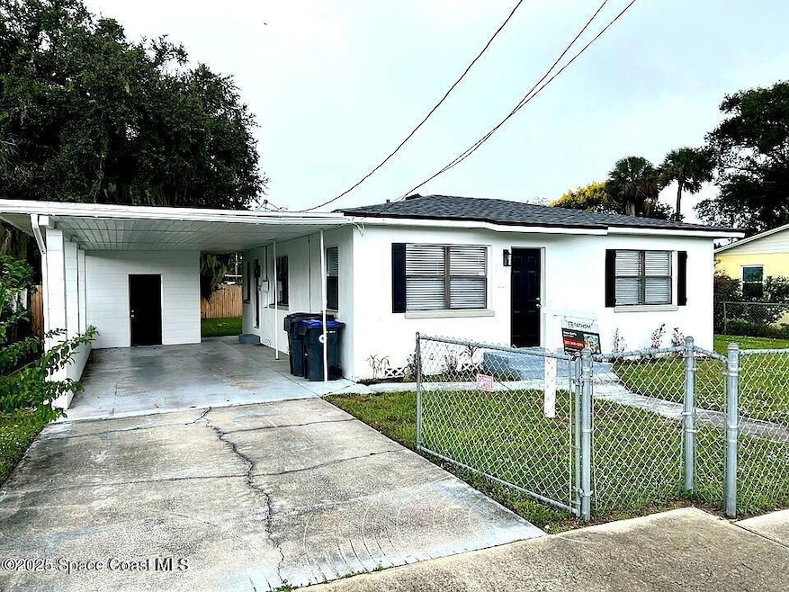 814 Tropic St, Titusville, FL 32796 - photo 1