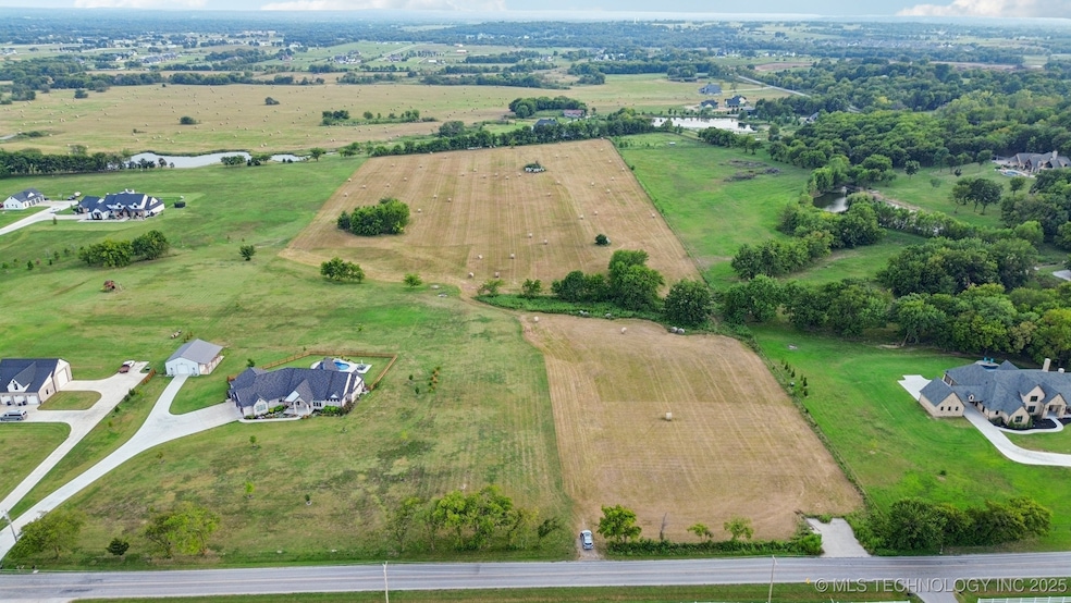 2520 E 161st, Bixby, OK 74008 - photo 1