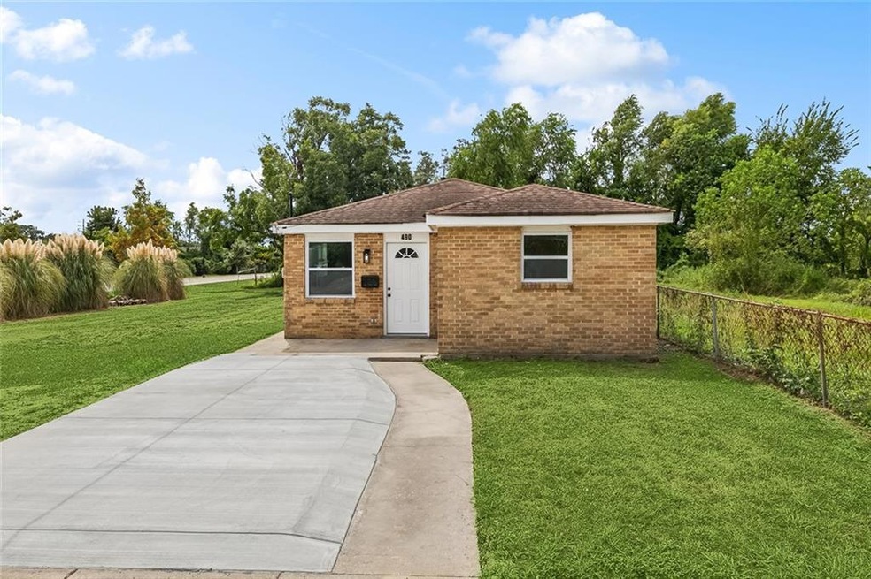 490 Ocean Ave, Gretna, LA 70053 - photo 1