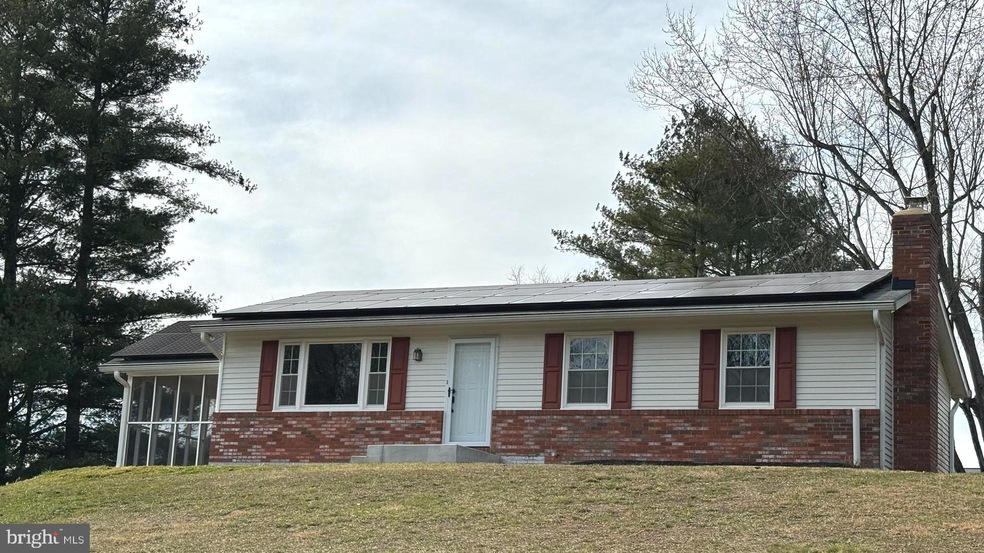 7010 Bristol Place, Sykesville, MD 21784 - photo 1