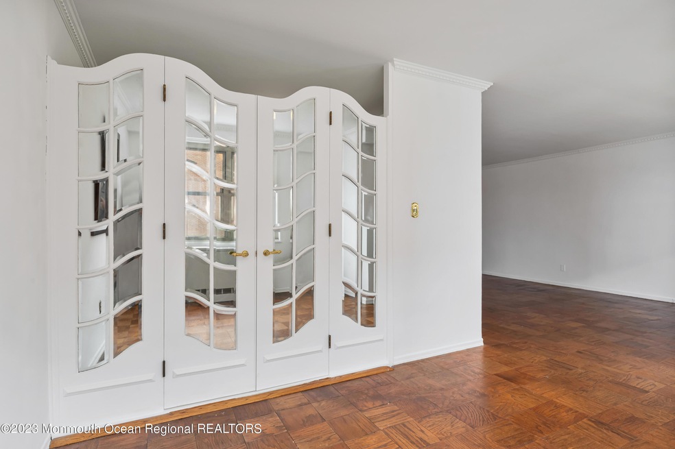Dining room with French doors