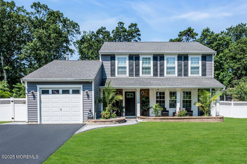 Sold $675,000 • Co-Listing Agent