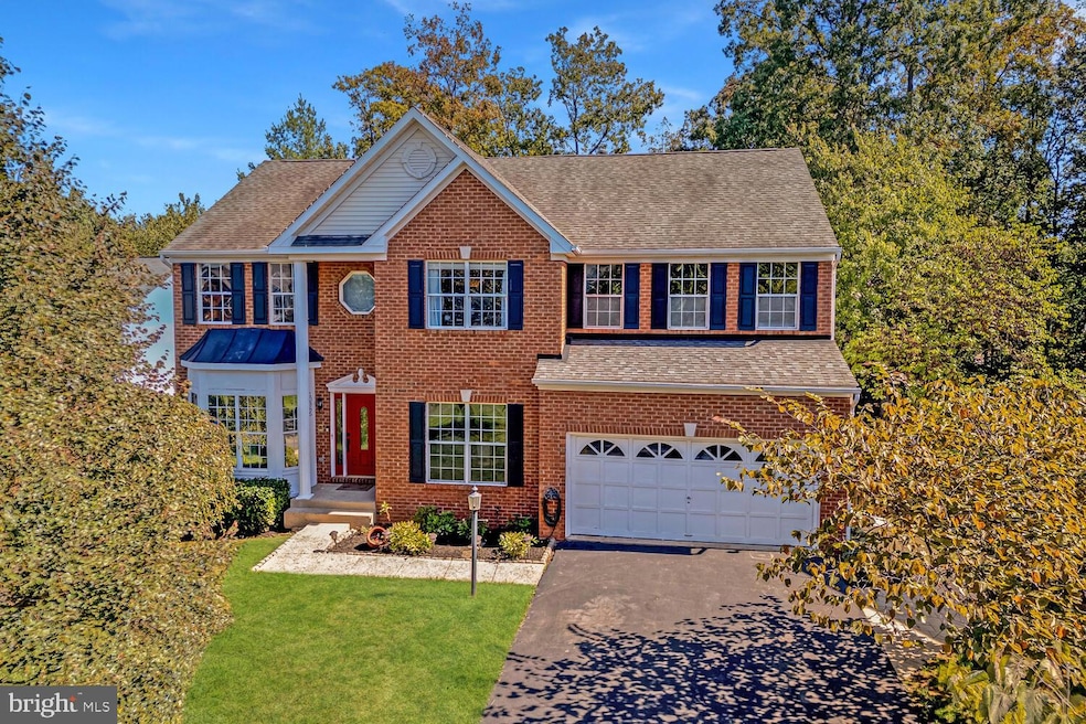 10385 Lime Tree Ct, Manassas, VA 20110 - photo 1