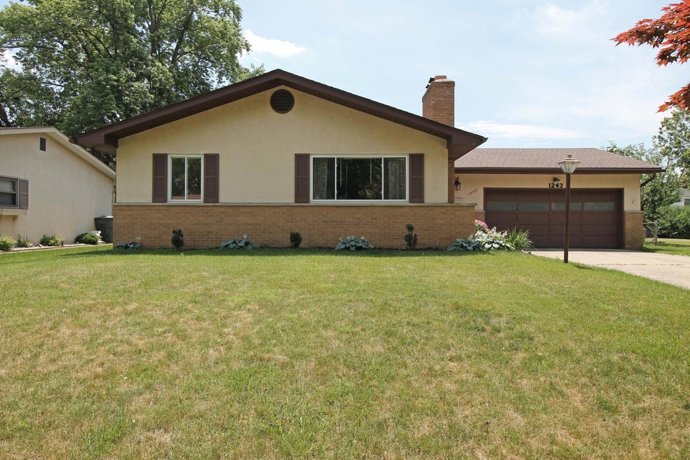Attractive 3 BR Ranch