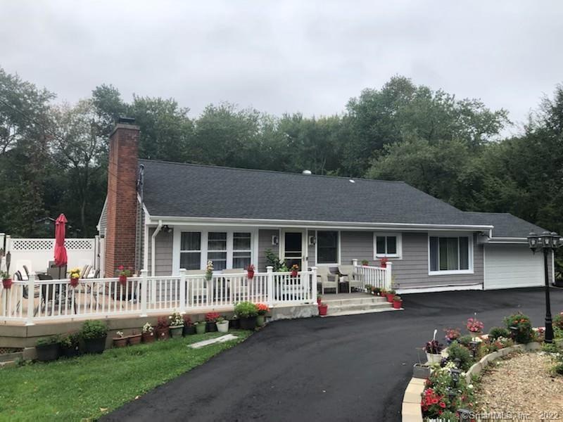 173 Teller Rd, Trumbull, CT 06611 - photo 1