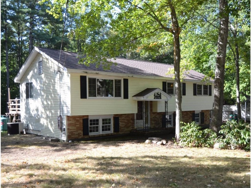 151 Litchfield Rd, Londonderry, NH 03053 - photo 1