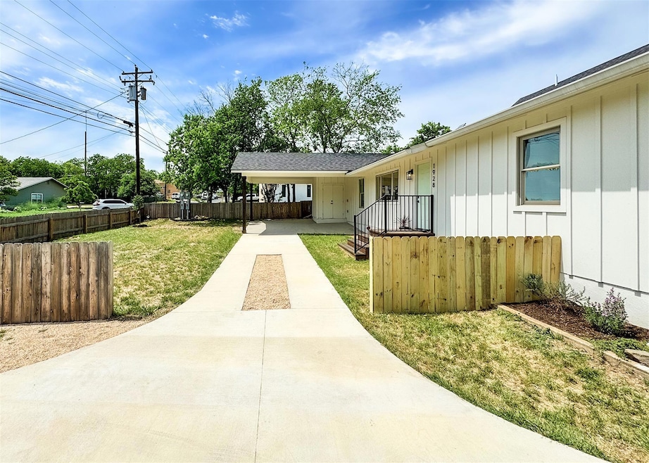 For Sale $489,000 • Co-Listing Agent