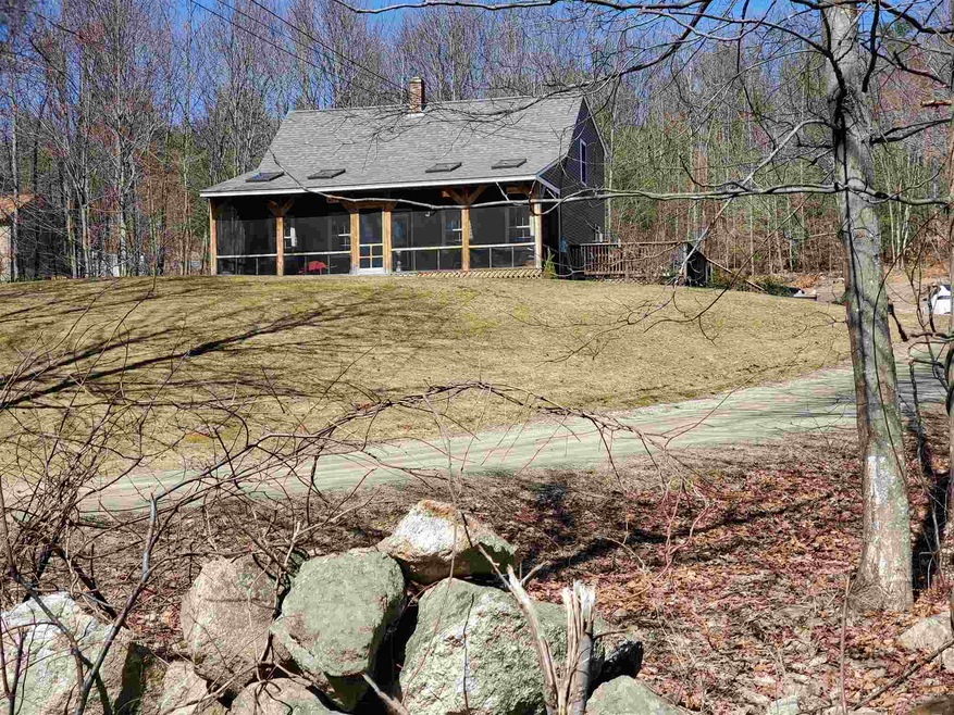 19 Hoyt Rd, Goffstown, NH 03045 - photo 1