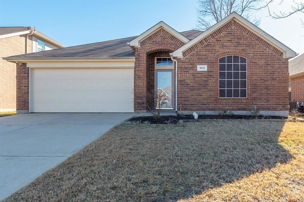 954 Bowie Dr, Lavon, TX 75166 - photo 1