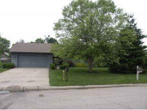 312 Whippoorwill Dr, Batesville, IN 47006 - photo 1