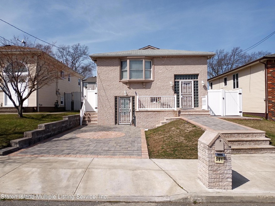 561 Rathbun