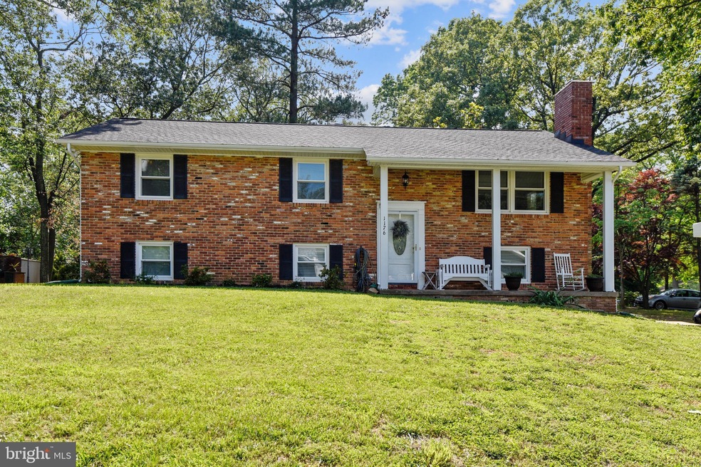 1176 Summit Dr, Annapolis, MD 21409 - photo 1