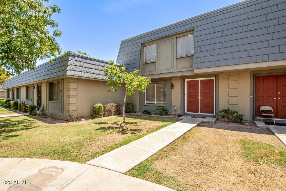 0003-03 Elm 2046
