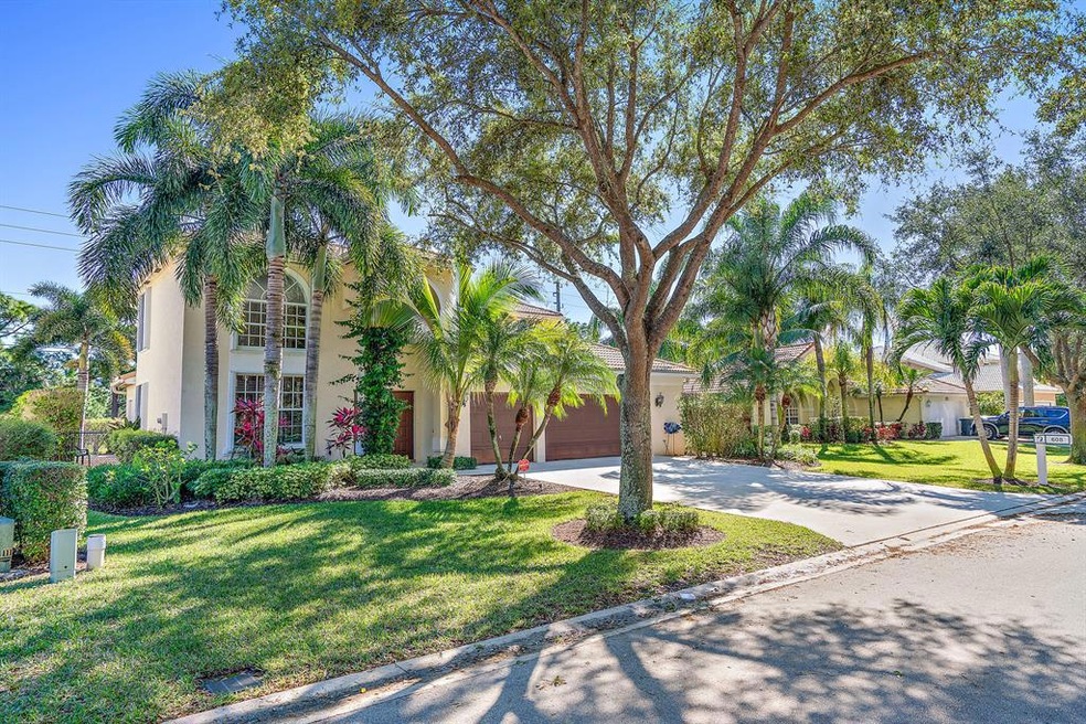 608 Scrub Jay Dr-28