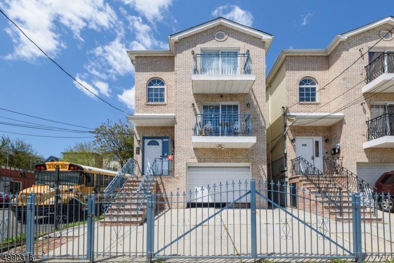 181 Camden St, Newark, NJ 07103 - photo 1