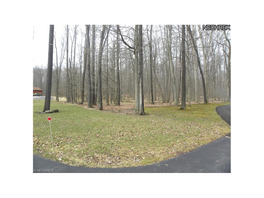 Beautiful Flag Lot. At the end of this Private Drive lies your piece of Paradise. Build your Dream here!