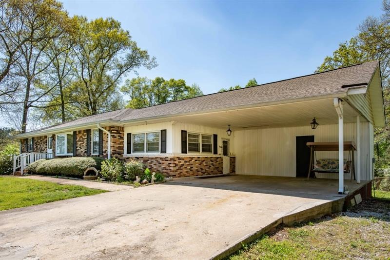 1500 Dillon Rd, Austell, GA 30168 - photo 1