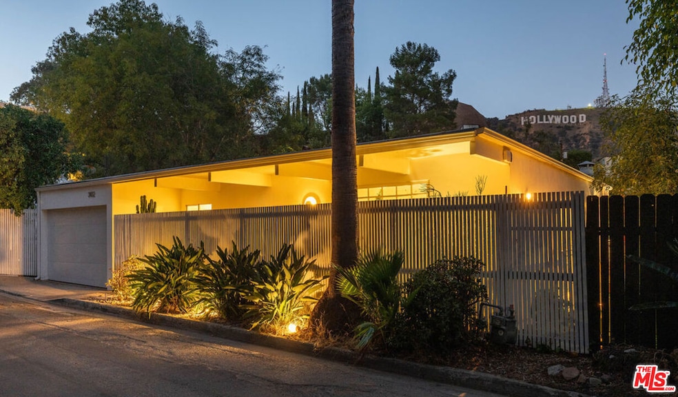 Sold $1,630,000 • Co-Listing Agent