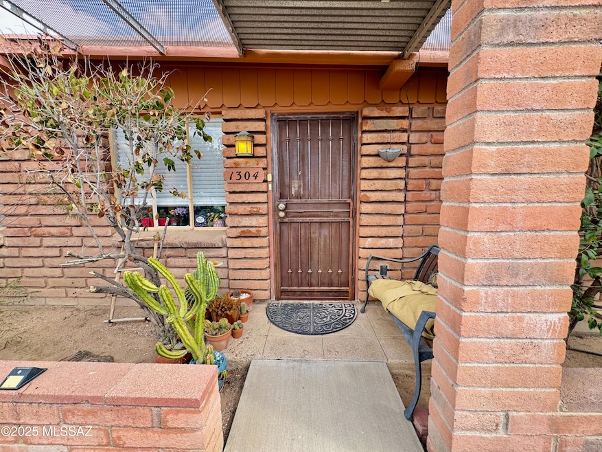 1304 Roberts