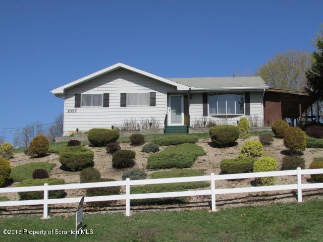 1057 N Garfield Ave, Scranton, PA 18504 - photo 1