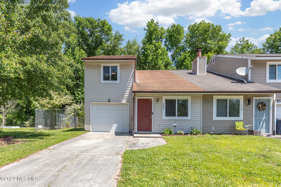 111 N Onsville Place, Jacksonville, NC 28546 - photo 1