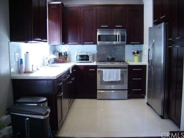 Beautiful Kitchen Installed in July 2011