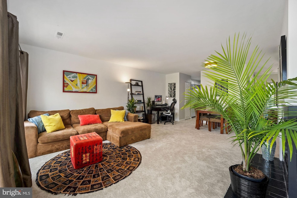 1015 Quincy St NE unit 1015, Washington, DC 20017 - photo 1