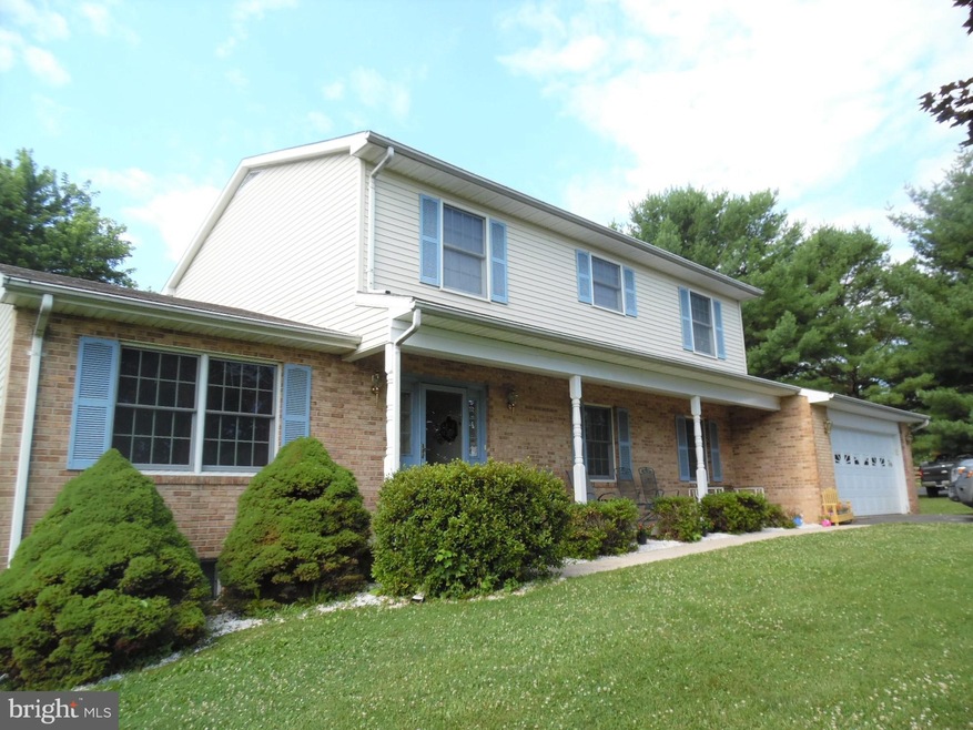 1135 Marthas Ct E, Knoxville, MD 21758 - photo 1