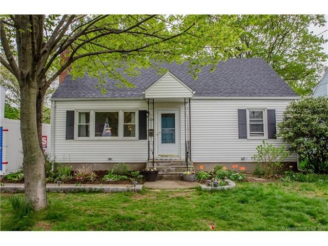 Welcome to 123 Federal St in West Hartford.