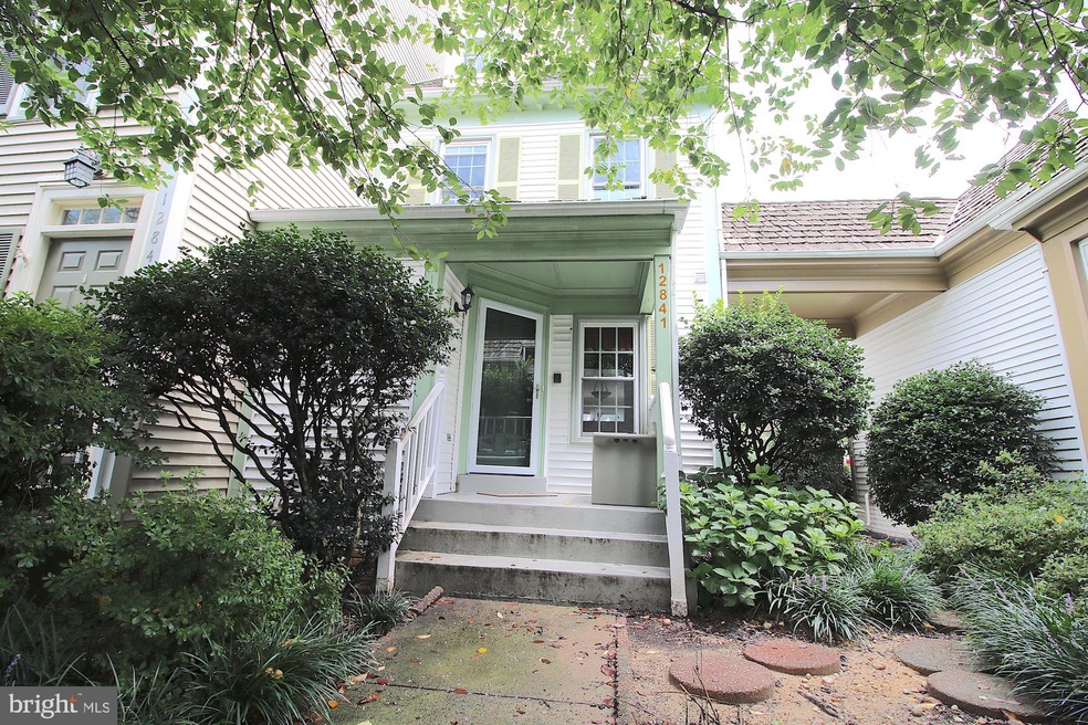 12841 Mill Brook Ct, Woodbridge, VA 22192 - photo 1