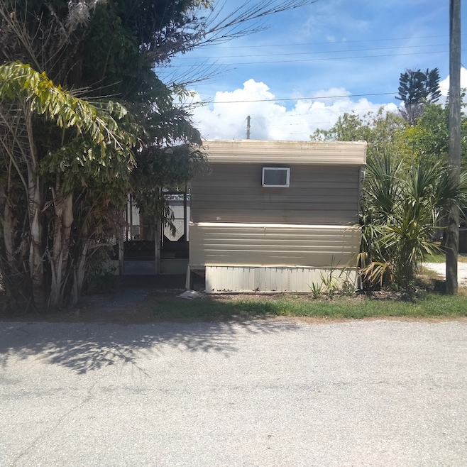 5917 14th St W unit 120, Bradenton, FL 34207 - photo 1