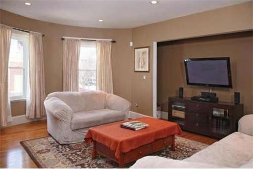 6 Shailer St unit 1, Brookline, MA 02446 - photo 1