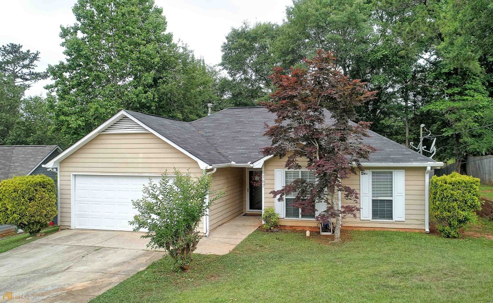 6167 Delamere Ln, Rex, GA 30273 - photo 1