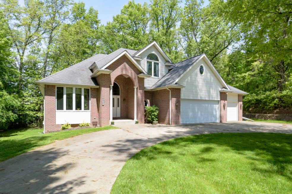 Trundel_Lane_6410_Kalamazoo_49009-1