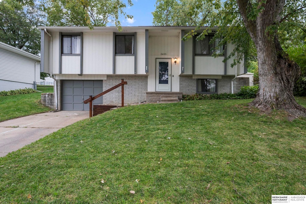 3405 Castile Dr, Bellevue, NE 68123 - photo 1