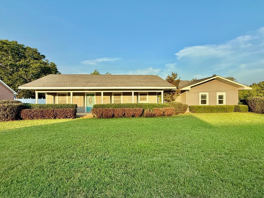 Pending $225,000 • Co-Listing Agent